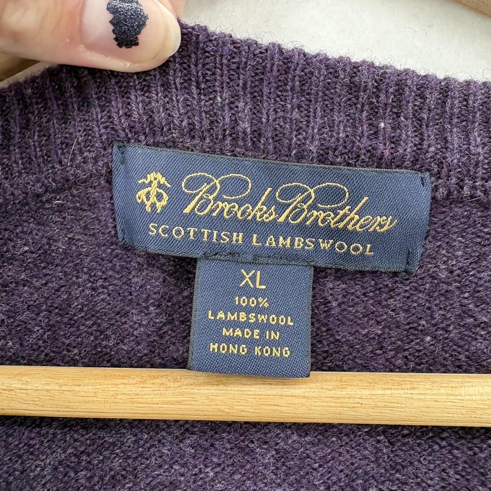 Brooks Brothers Sweater Mens Extra Large Purple Argyle Scottish Lambswool V Neck - Picture 3 of 11